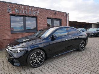 Schadeauto Mercedes Cla-klasse CLA  EQ TECHNOLOGIE 250+ PANORAMADAK ALCANTARA 2025/11