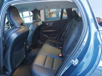 Volvo V-60 MOMENTUM LEER LED picture 17