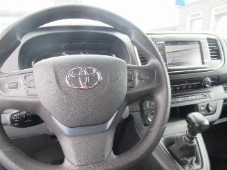 Toyota ProAce Verso 2.0D DubbelCab 2xSchuifdeur 6-Zits Airco Navi Camera StoelVerwarming CruiseControl....... picture 14