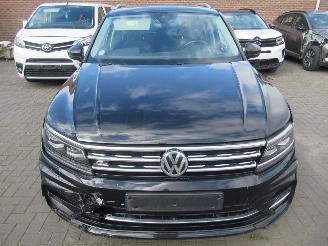 Volkswagen Tiguan 1.5TSI 150pk DSG-Aut. R-LINE Climatronic Leer Navi Panorama-D Camera ..... picture 6
