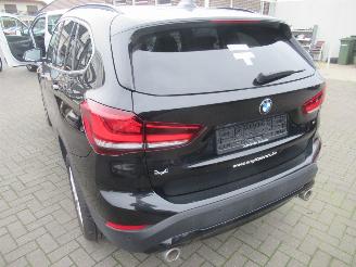 krockskadad bil auto BMW X1 S-Drive18d 2.0D AUT. Climatronic  Leer  Navi  Camera  StoelVerwarming........ 2022/1