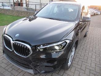 BMW X1 X-DRIVE25E Aut.AWD PluginHybrid Climatronic Leer Navi Camera StoelVerwarming....... picture 8