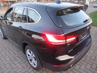 Unfallwagen BMW X1 X-DRIVE25E Aut.AWD PluginHybrid Climatronic Leer Navi Camera StoelVerwarming....... 2022/1