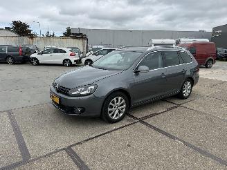 damaged passenger cars Volkswagen Golf 1.4 TSI  VARIANT 2010/10