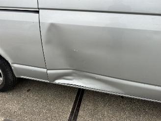 Volkswagen Transporter 2.5 TDI 340 Trendline DC picture 17