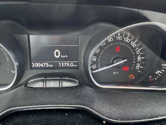 Peugeot 208 1.2  VTI Envy 5drs picture 7