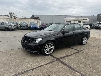Voiture accidenté Mercedes C-klasse C180 Class 125 2011/11