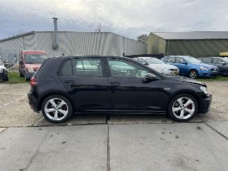 Volkswagen Golf 2.0 TSI GTI 5 drs picture 21