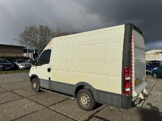 Iveco Daily 35S11V 300 H2 L picture 4