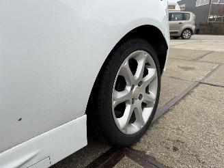 Ford Fiesta 1.4 trend picture 18