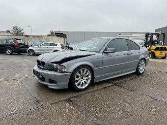 Coche accidentado BMW 3-serie 323 CI COUPE 1999/10