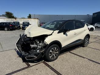Coche accidentado Renault Captur 1.5 DCI  Xmod 2016/6