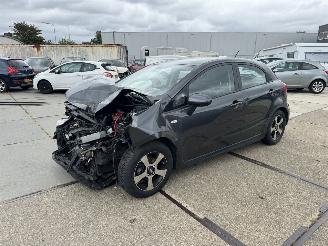 skadebil auto Kia Rio 1.2 CVVT Comf. Line 2016/1