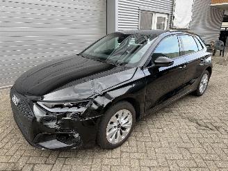 uszkodzony samochody osobowe Audi A3 A3 40 TFSI e S tronic Sportback plugin rijdbaar 2023/8