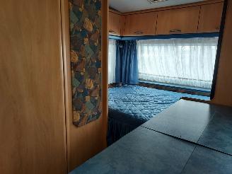 Hobby  450 Vast bed  Rondzit Voortent picture 13