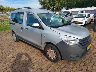 Auto incidentate Dacia Dokker 1.2 Laureante + apk 2015/2