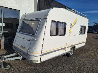 krockskadad bil caravan Knaus  420 As good as gold Mover Tent 2003/7