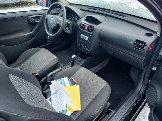 Opel Corsa 1.2 AUTOMAAT  109000KM !!! picture 8