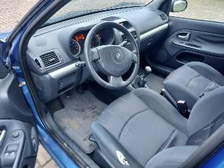 Renault Clio 5 deurs 1.2 16V Dynamique Luxe picture 5