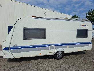 skadebil caravan Hobby  540 Enkele bedden + Mover 2003/5