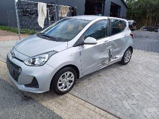  Hyundai I-10  2017/9