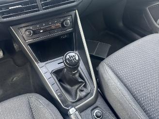 Volkswagen Polo 1.6 TDI 70Kw Clima - Navi - Euro6 picture 21