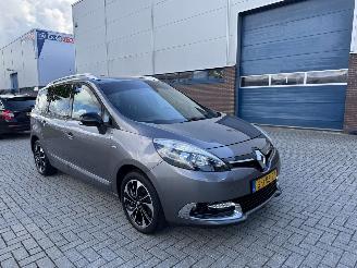 Vaurioauto  passenger cars Renault Grand-scenic 1.2 TCe 85kw Bose 2014/10