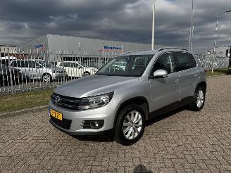 uszkodzony samochody osobowe Volkswagen Tiguan 1.4 TSI 90Kw Clima - Navi 2012/1