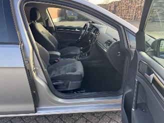 Volkswagen Golf 1.2 TSI Highline 81Kw Clia - Navi picture 20