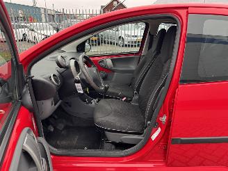 Peugeot 107 1.0 12V XS  AIRCO picture 10