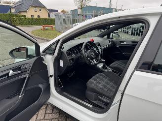 Volkswagen Golf 1.4  GTE Clima - Navi picture 11