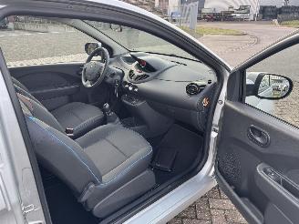 Renault Twingo 1.2 16V Collection AIRCO picture 13