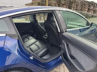 Tesla Model 3  picture 15