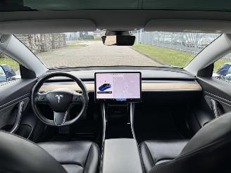 Tesla Model 3  picture 13