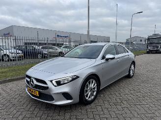 krockskadad bil auto Mercedes A-klasse A200 Aut. Advantage Clima - Navi 2020/2