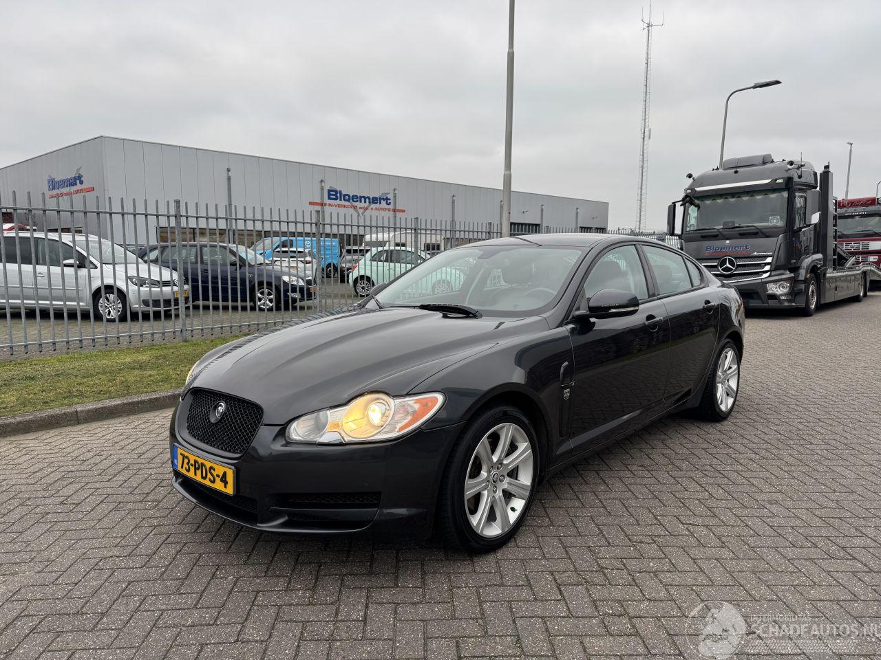 Jaguar XF 3.0 D V6 Luxury