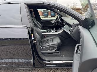 Audi Q8 60 TFSI e quattro Competition picture 20