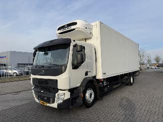 skadebil vrachtwagen Volvo FE 280 Euro6  THERMO KING 2018/1