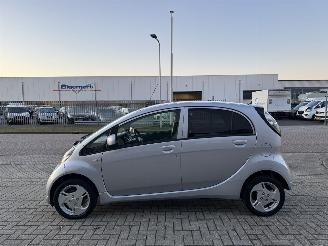 Coche accidentado Mitsubishi I miev  2011/1