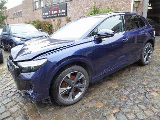 damaged passenger cars Audi Q4 35 e-tron 2023/5
