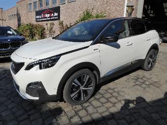 krockskadad bil auto Peugeot 3008 GT Line 2019/11