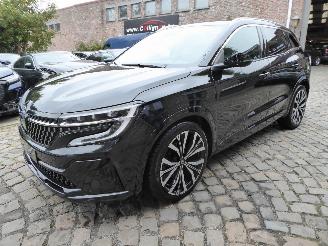 damaged passenger cars Renault Austral Iconic 2023/3