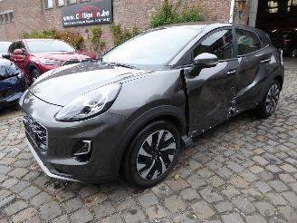 Unfallwagen Ford Puma Titanium 2023/10