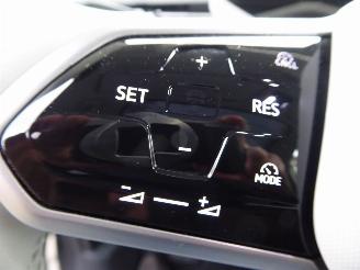 Volkswagen ID.Buzz Bus 210 kW Pro picture 22