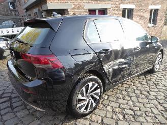 Volkswagen Golf 1.5 eHybrid OPF 110kW DSG Style picture 5