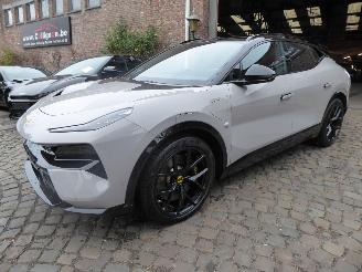 krockskadad bil auto Lotus Eletre 2024/12