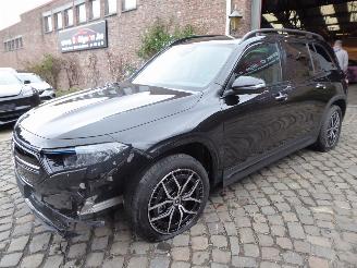 Auto incidentate Mercedes EQB 300 4Matic AMG Line 2025/4