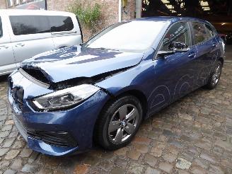 Avarii autoturisme BMW 1-serie 116 d Advantage 2023/3