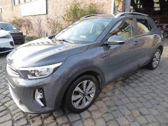 Schadeauto Kia Stonic 1.0 T-GDI 100 2023/6