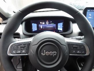 Jeep Avenger Summit Electric picture 16